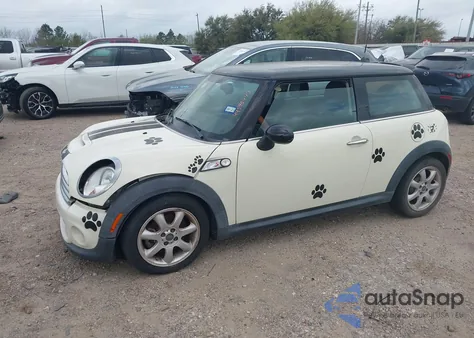 2013 Mini Hardtop Cooper из США, поврежденный, VIN WMWSU3C56DT687038
